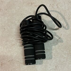 Cable jump rope